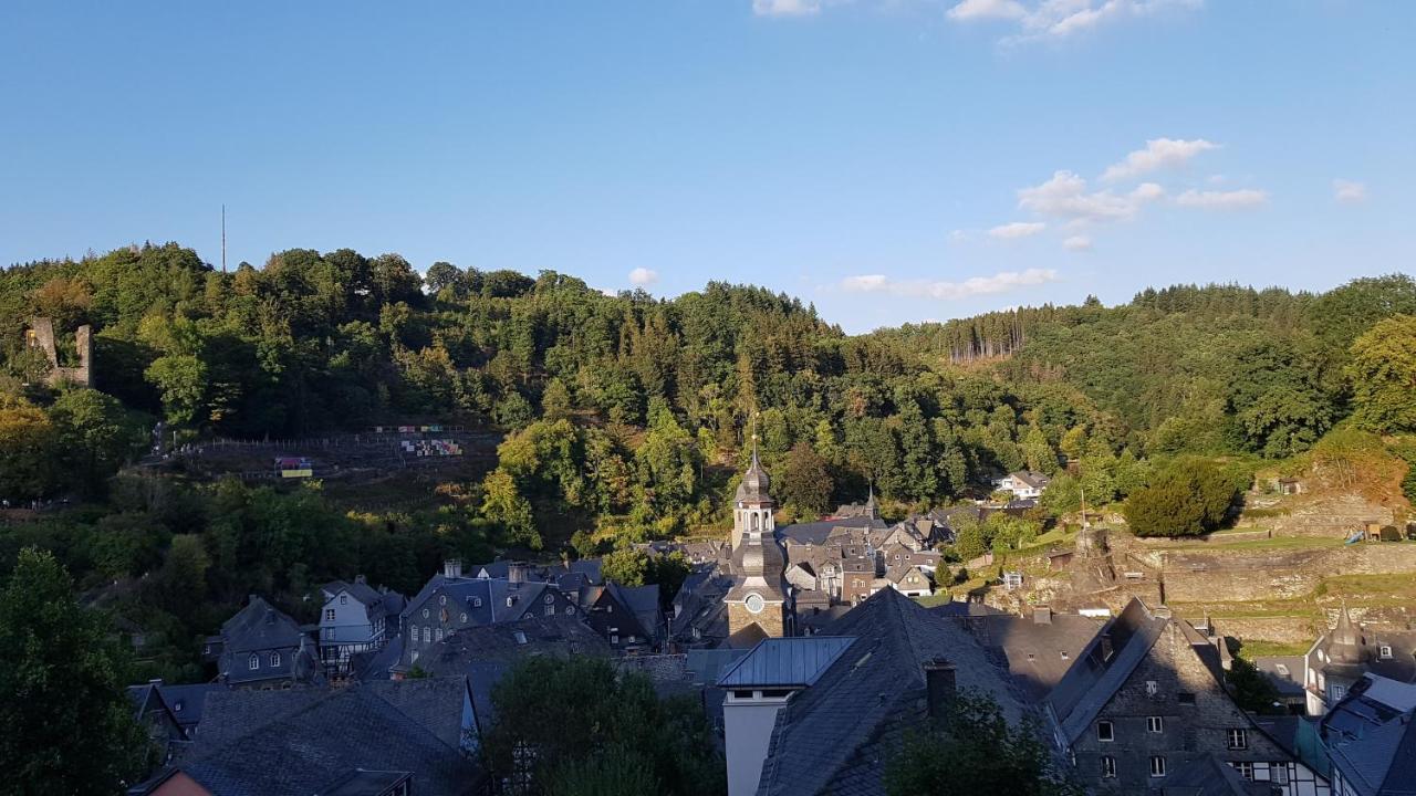 Stachelburg Appartement Monschau Buitenkant foto