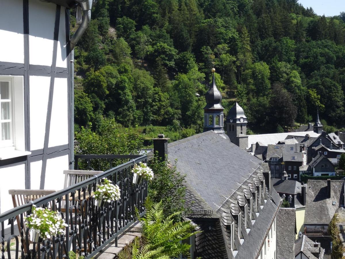 Stachelburg Appartement Monschau Buitenkant foto