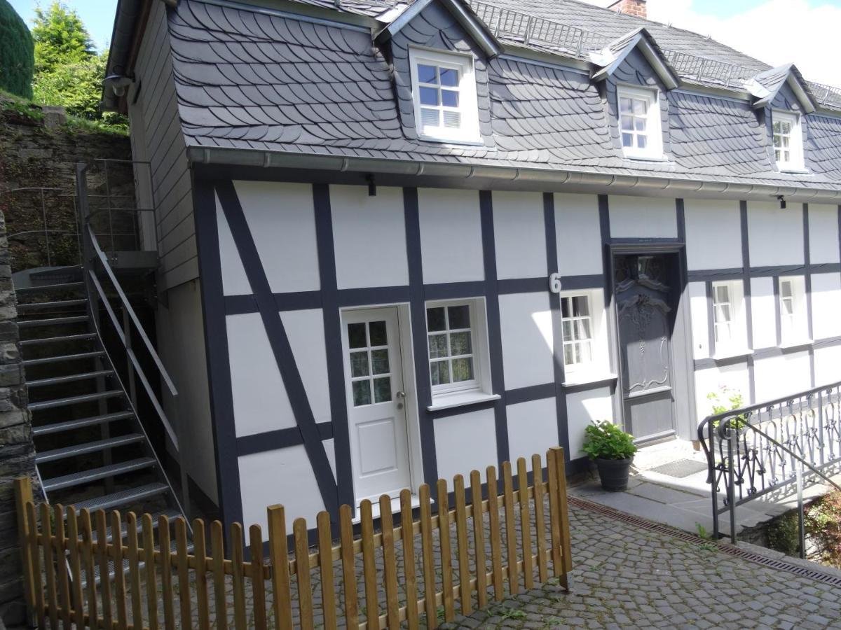 Stachelburg Appartement Monschau Buitenkant foto